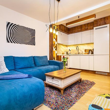 'Little Little' House In The Town Center & Parking Apartment Plovdiv Ngoại thất bức ảnh