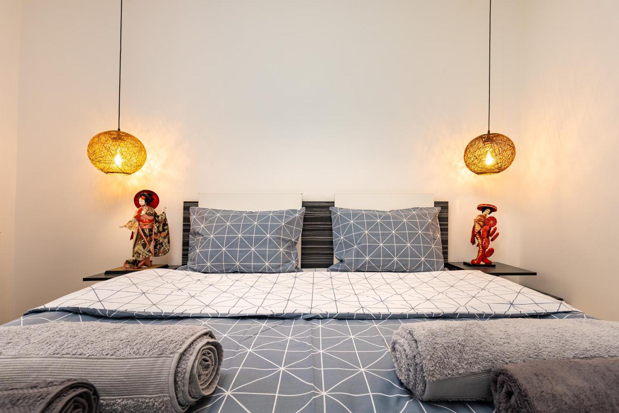 'Little Little' House In The Town Center & Parking Apartment Plovdiv Ngoại thất bức ảnh
