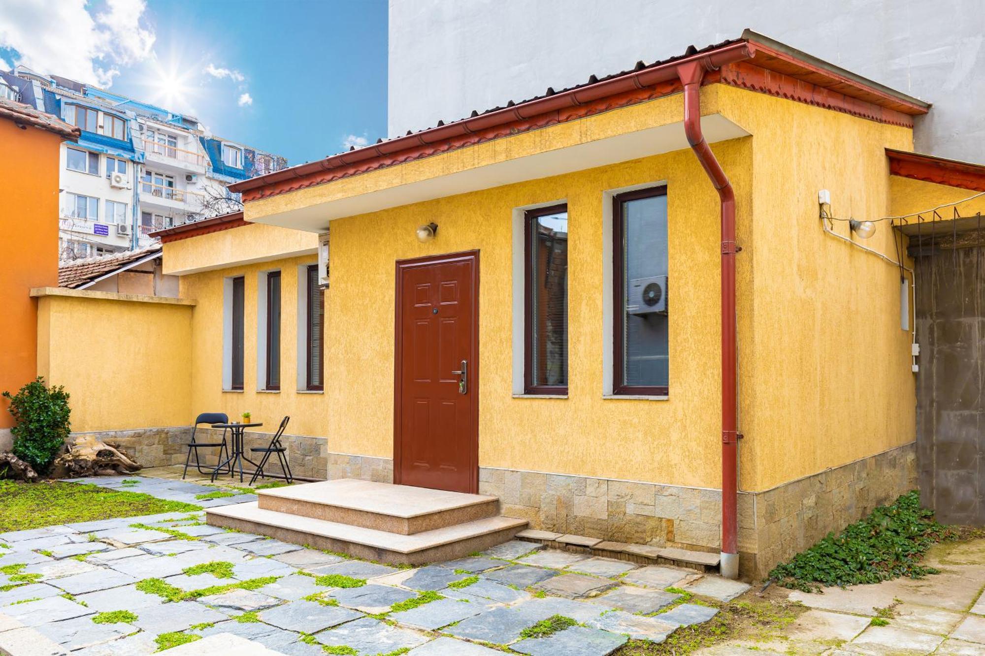 'Little Little' House In The Town Center & Parking Apartment Plovdiv Ngoại thất bức ảnh
